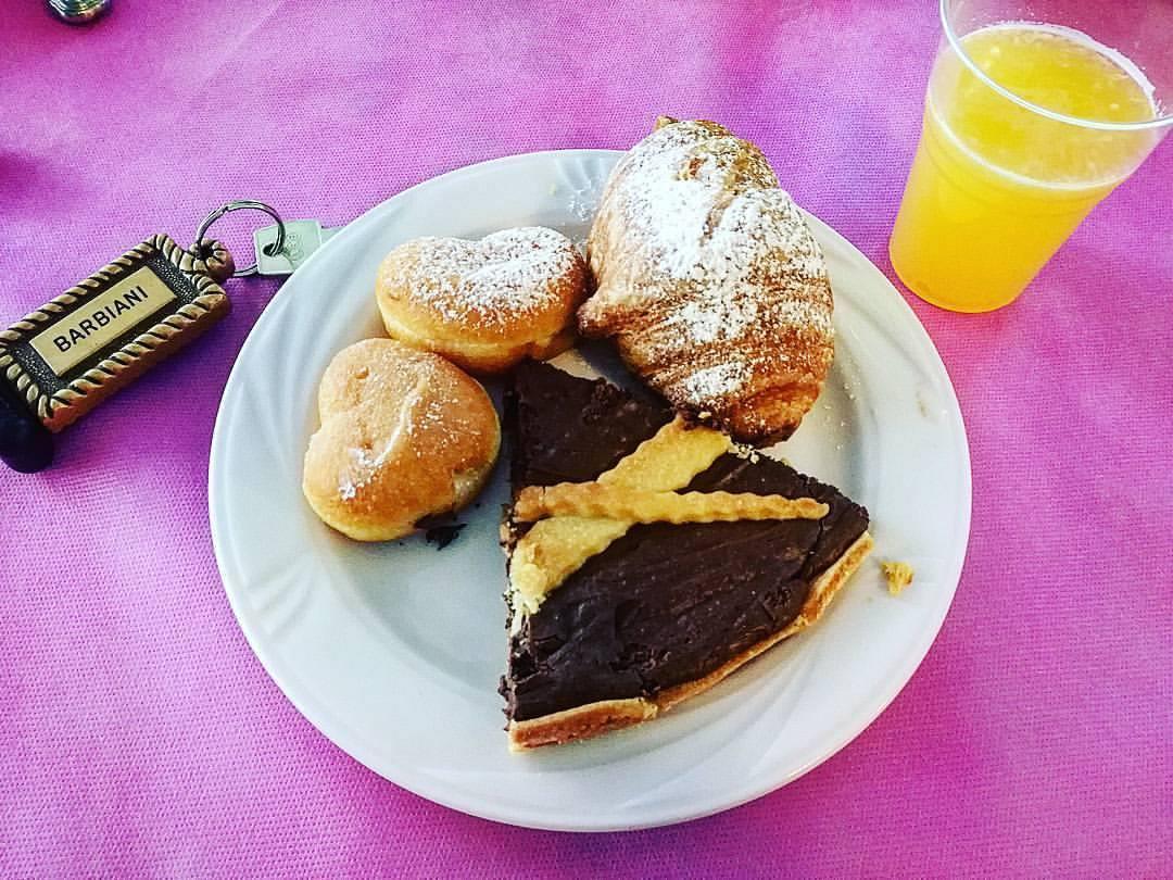 Hotel Barbiani Римини Экстерьер фото